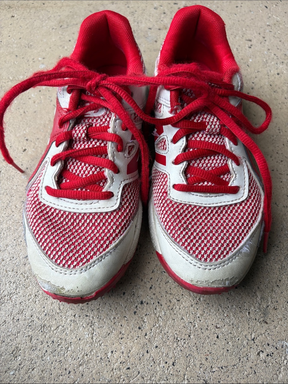 New Balance Youth Turf sneaker